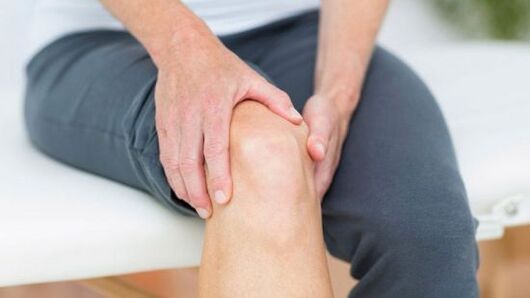 Sāpes ceļgalos ir galvenais ceļa osteoartrīta simptoms